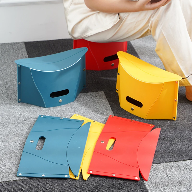 Plastic Portable Folding Stool - огляд і ціна Outdoor Camping Chairs