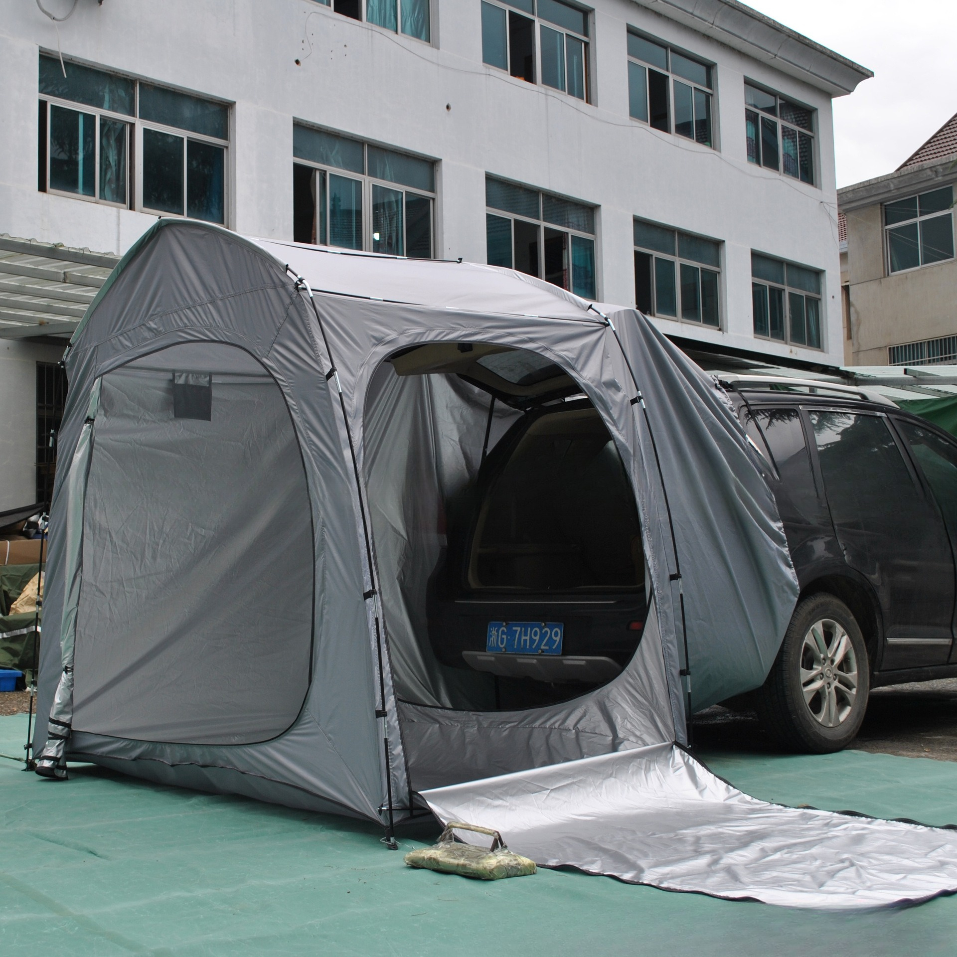 Easy to store full-model rear  - огляд і ціна Outdoor Camping Car Tail Tent